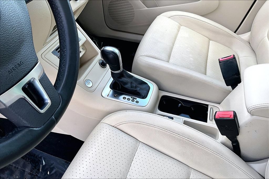Used 2016 Volkswagen Tiguan SE AWD/4WD image 17