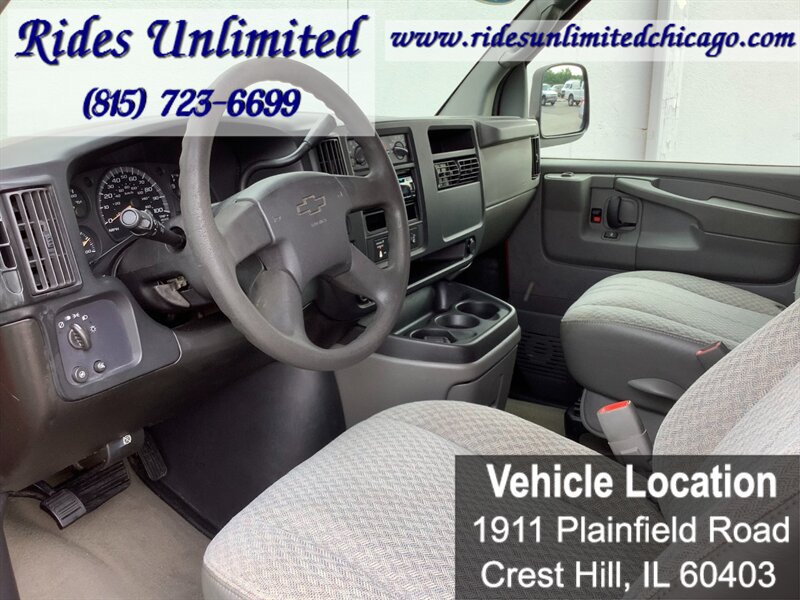 Used 2006 Chevrolet Express 3500 Extended Passenger w/ LT Preferred Equipment Group RWD image 16