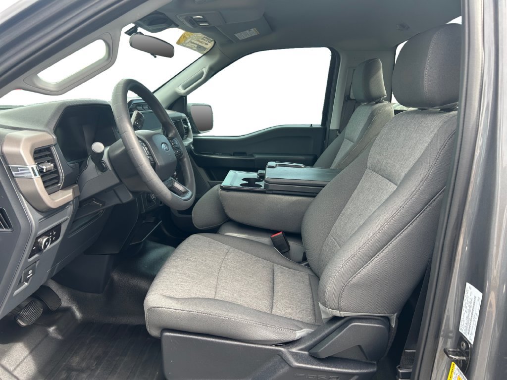 Used 2024 Ford F150 XL w/ Equipment Group 103A High AWD/4WD image 18