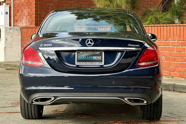 Used 2018 Mercedes-Benz C 300 4MATIC Sedan image 5