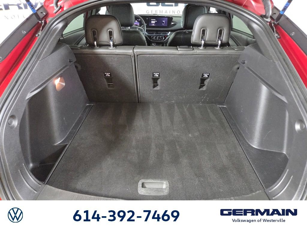 Used 2024 Buick Envista Sport Touring w/ Advanced Safety Package FWD image 19