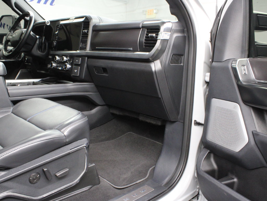 Used 2026 Ford F250 Platinum AWD/4WD image 42