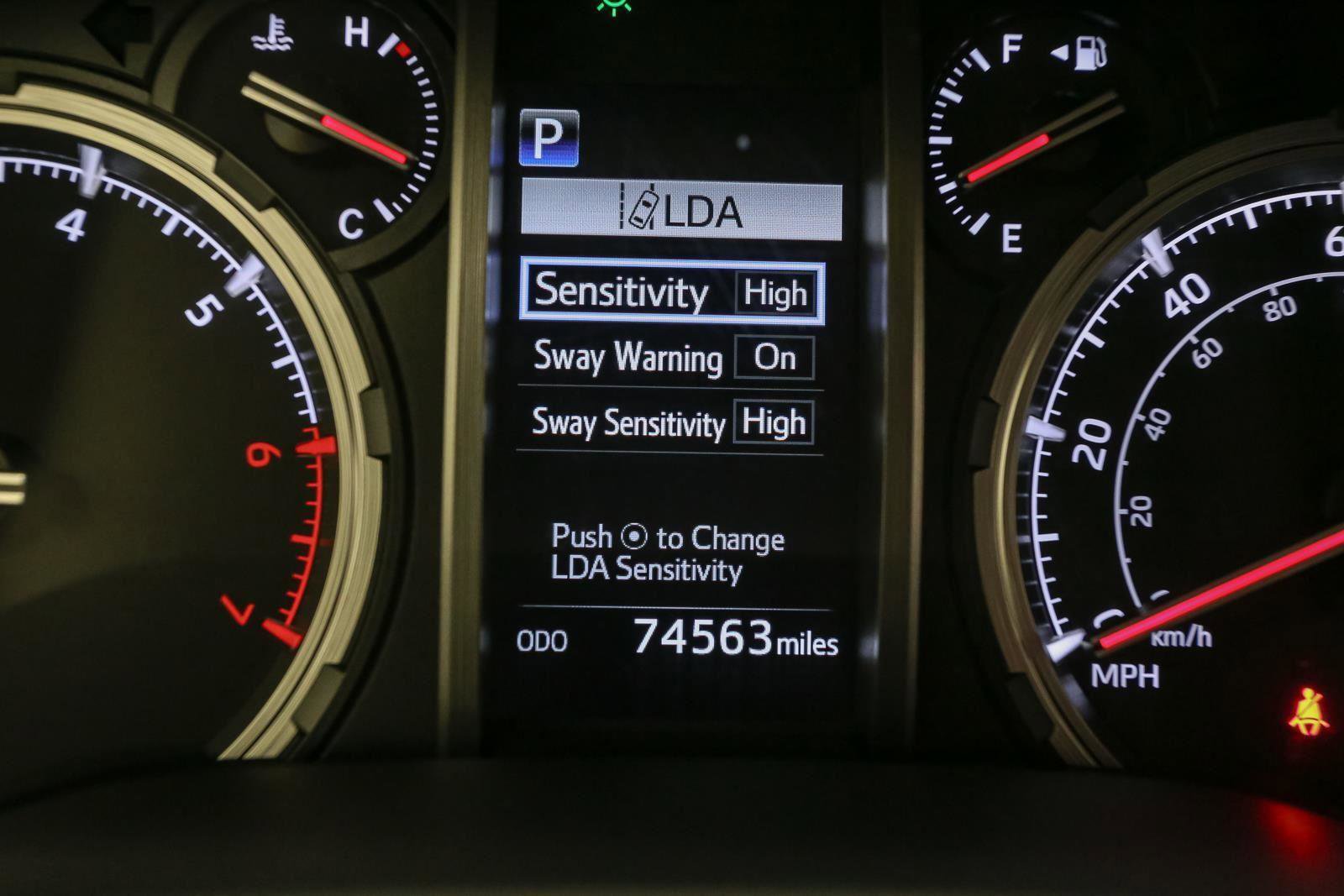 Used 2022 Toyota 4Runner Limited image 37