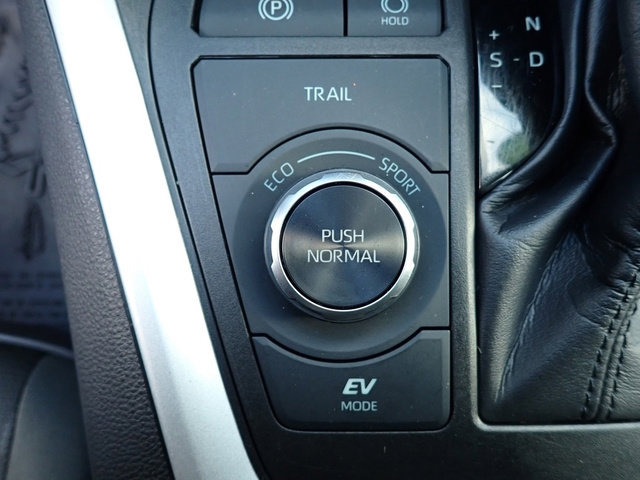 Used 2023 Toyota RAV4 WOODLAND EDITION image 21