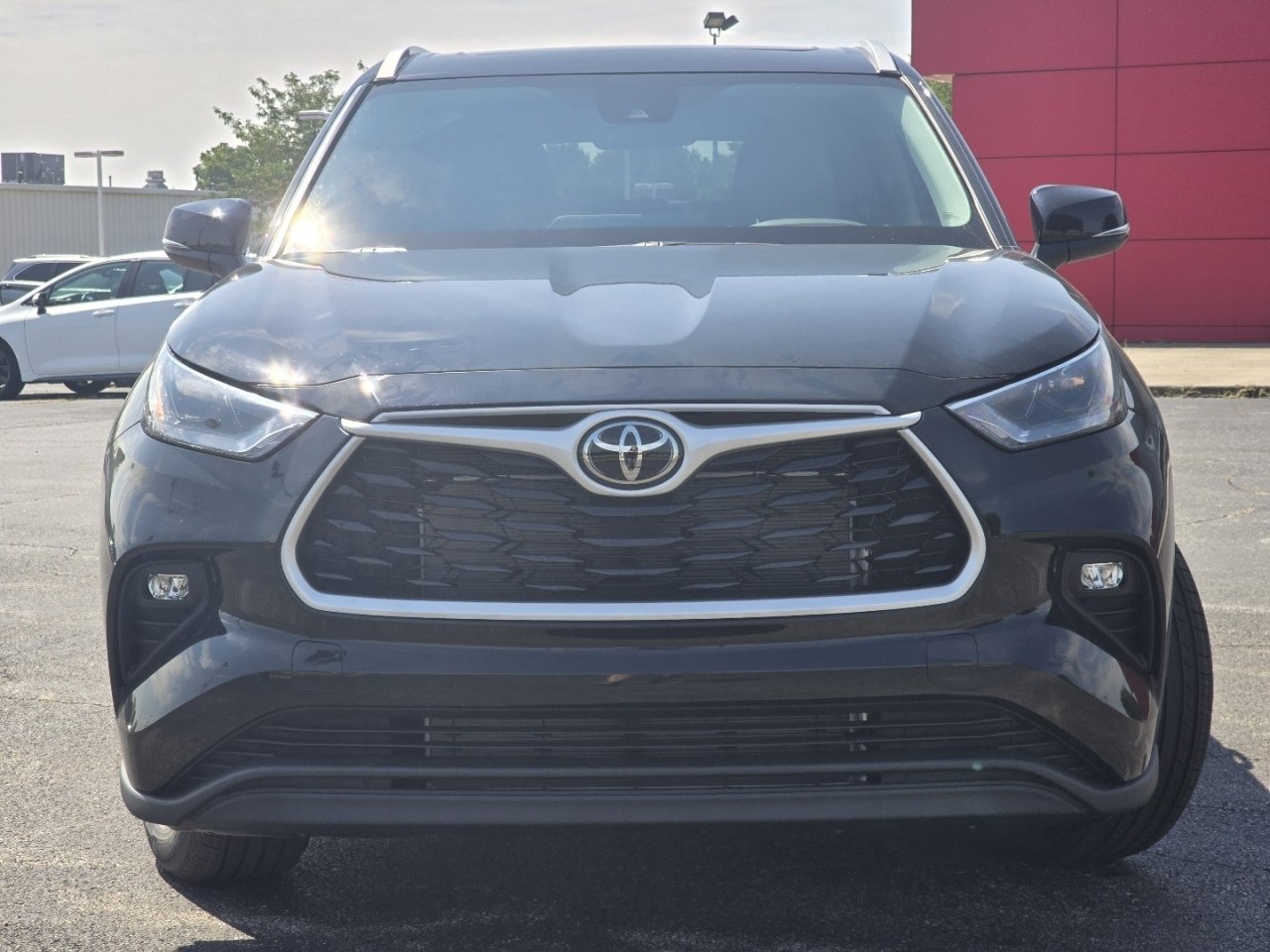 New 2026 Toyota Highlander XLE AWD/4WD image 12