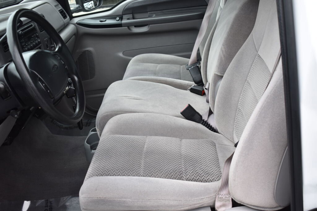 Used 2001 Ford F250 Lariat RWD image 16