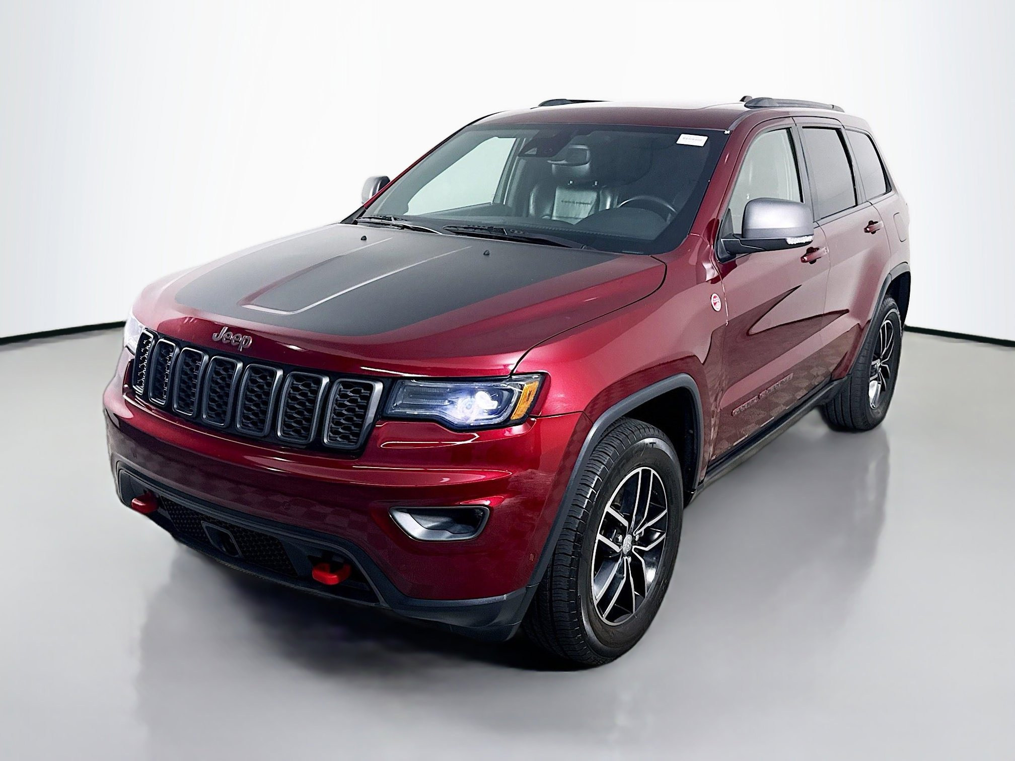 Used 2018 Jeep Grand Cherokee Trailhawk w/ Trailhawk Luxury Group image 4