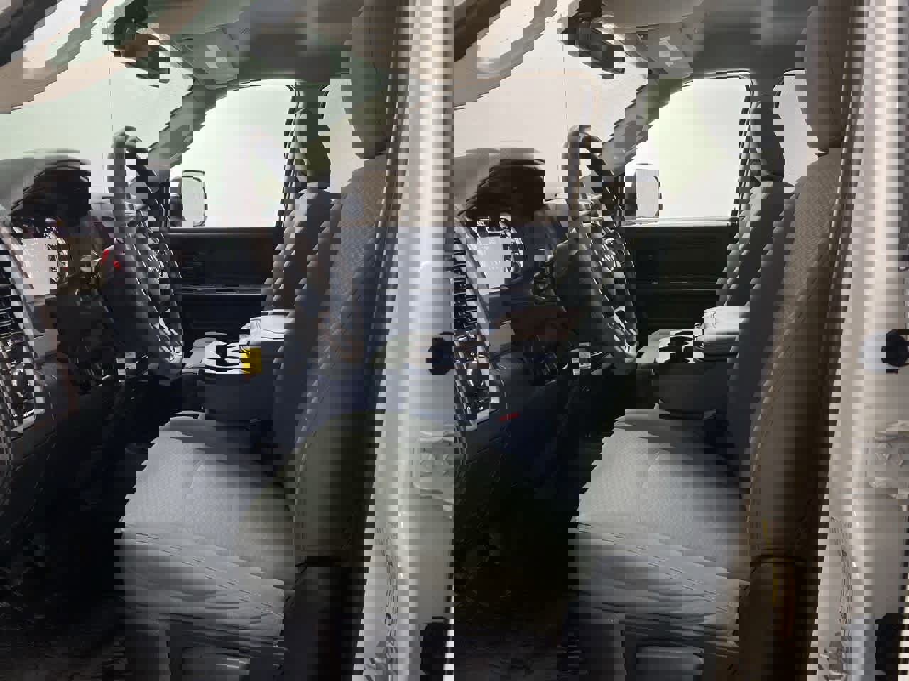 Used 2017 RAM 3500 Tradesman w/ Popular Equipment Group image 13