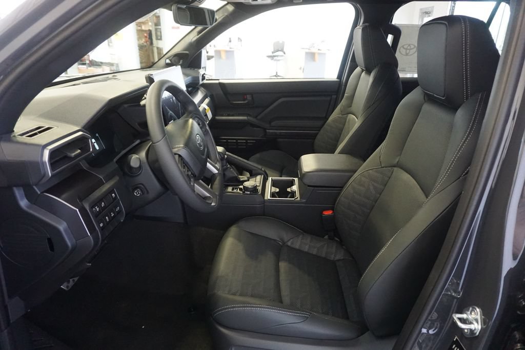 New 2026 Toyota 4Runner TRD Sport Premium AWD/4WD image 24