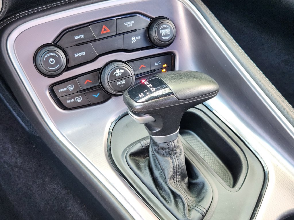 Used 2019 Dodge Challenger SXT w/ Blacktop Package RWD image 15