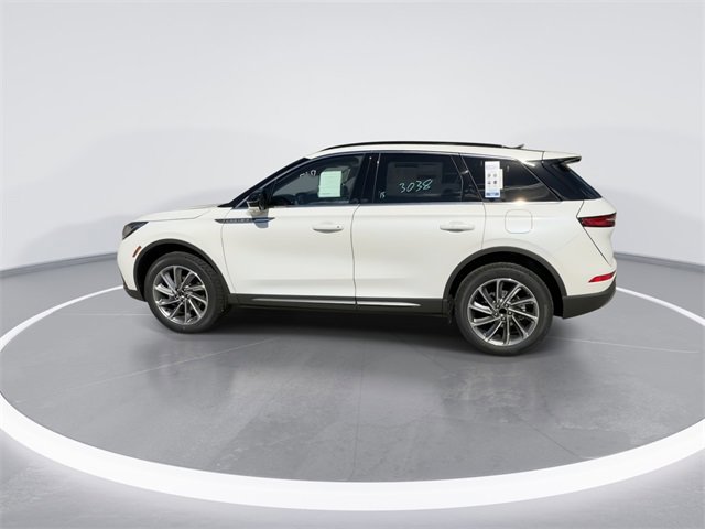 New 2026 Lincoln Corsair Premiere image 6