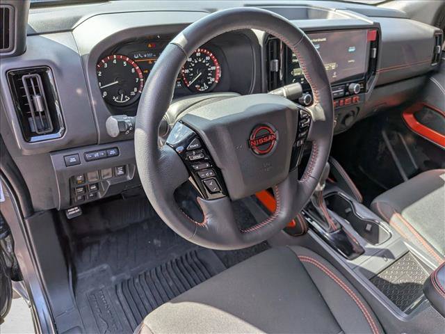 Used 2025 Nissan Frontier PRO-4X w/ Pro Convenience Package AWD/4WD image 10