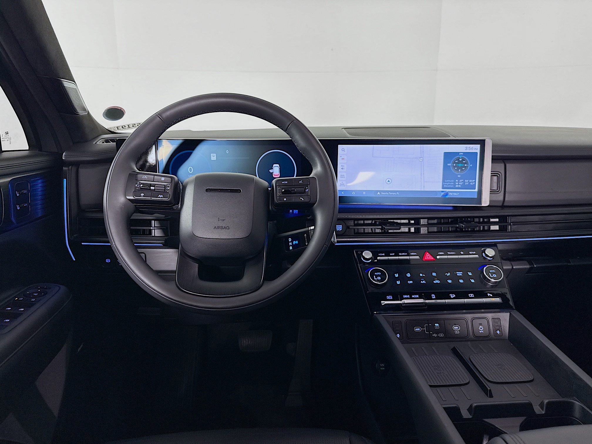 Used 2024 Hyundai Santa Fe Calligraphy FWD image 28