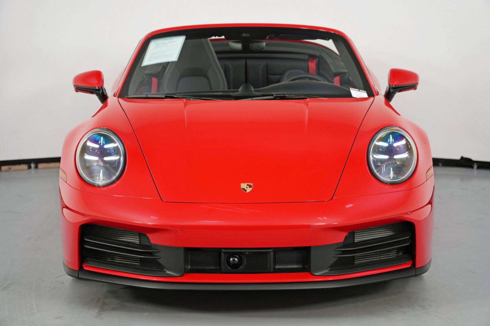 Used 2025 Porsche 911 Carrera RWD image 50