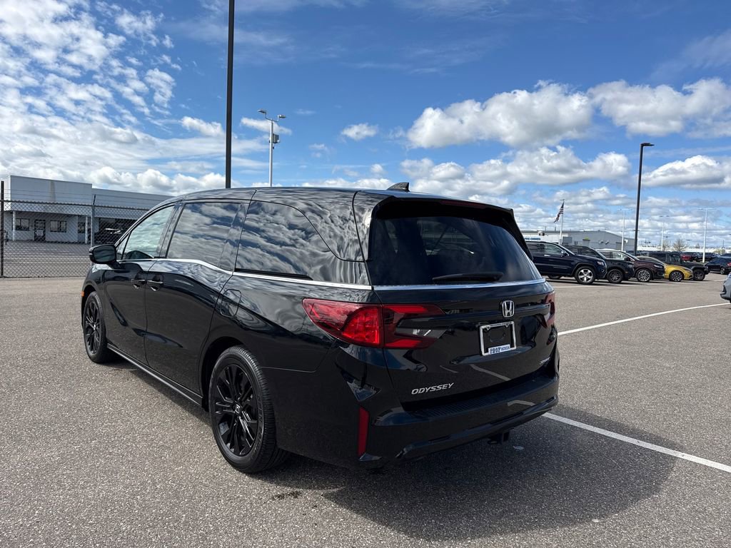 Certified 2025 Honda Odyssey Sport-L image 6