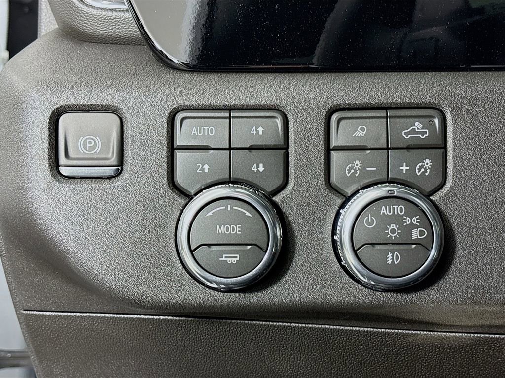 New 2026 GMC Sierra 1500 Elevation w/ Elevation Premium Package AWD/4WD image 10