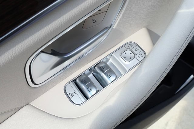 Certified 2025 Mercedes-Benz GLE 350 4MATIC image 28