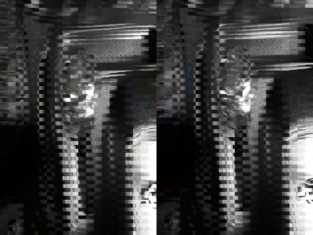 Used 2017 Jeep Wrangler Unlimited Sahara w/ Connectivity Group image 17