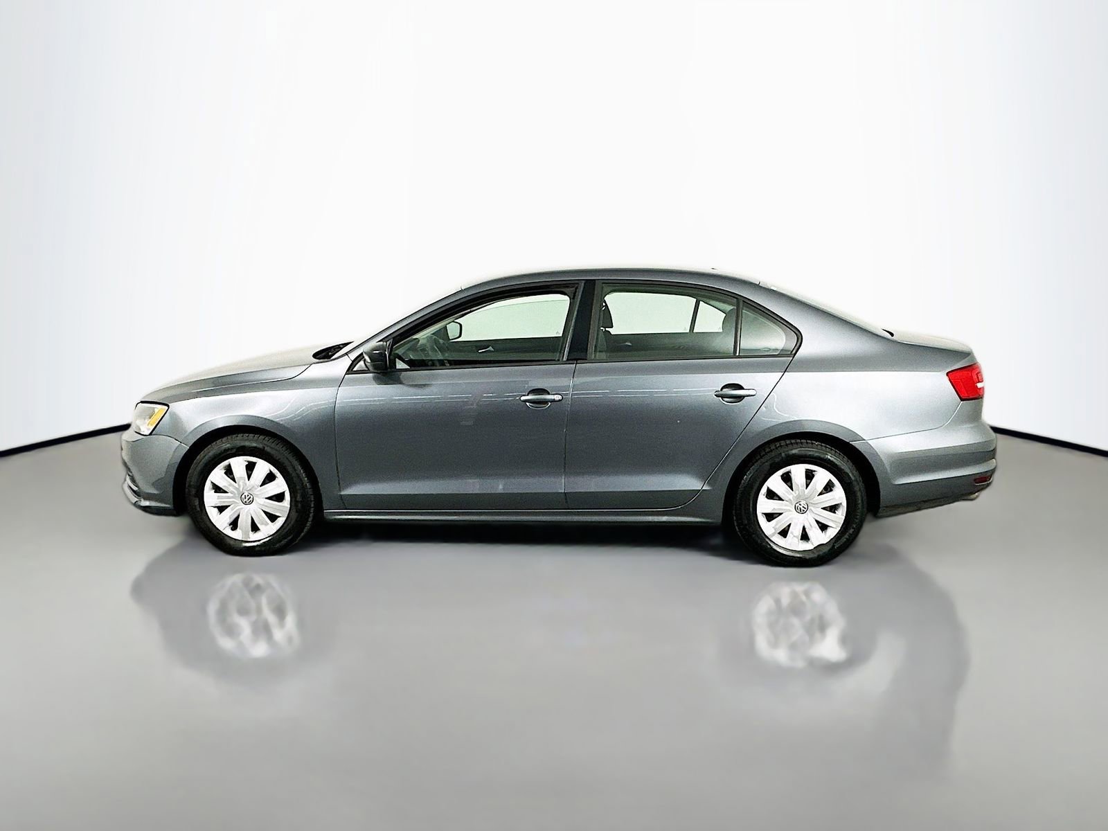 Used 2015 Volkswagen Jetta S FWD image 5