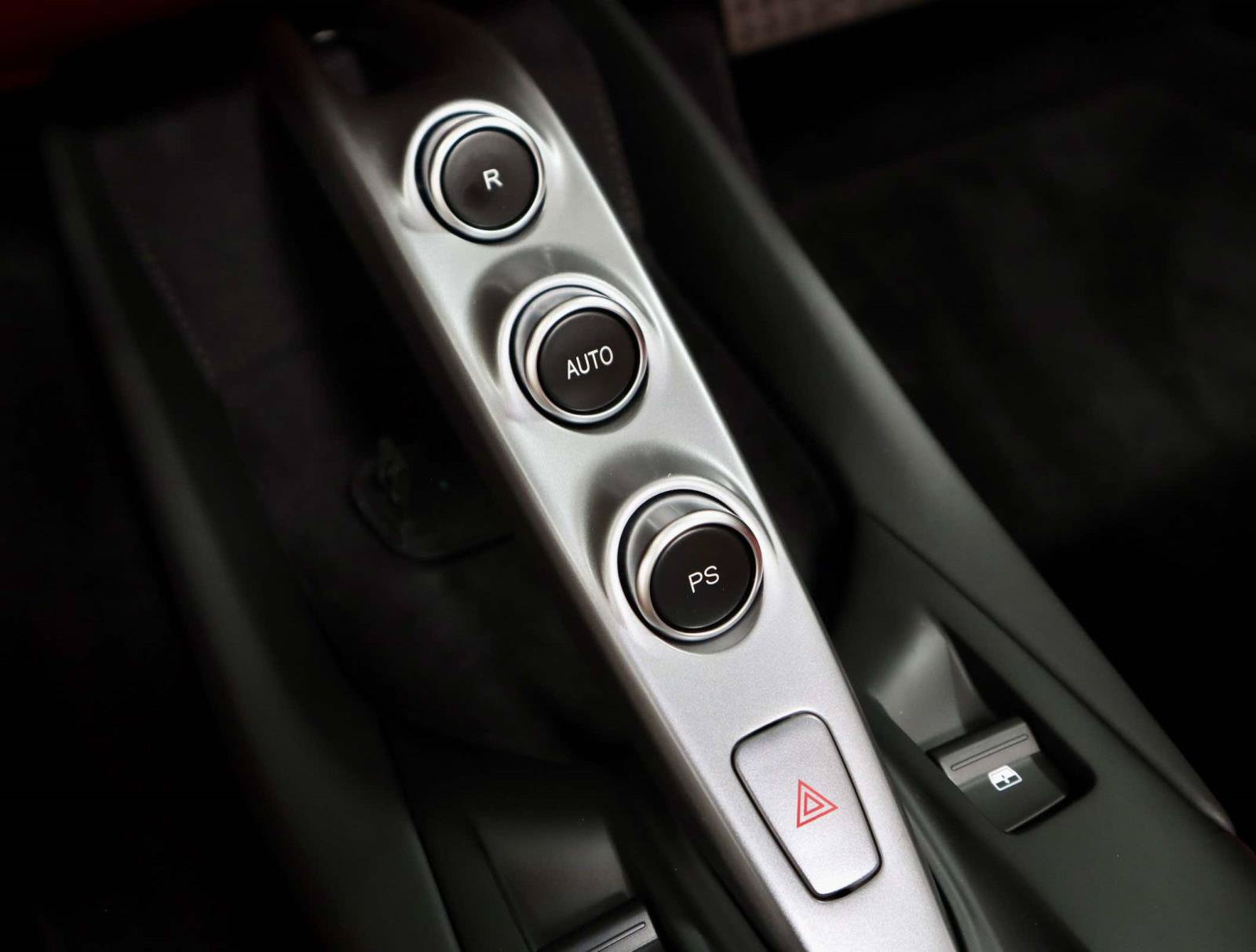 Used 2018 Ferrari 488 Spider RWD image 72