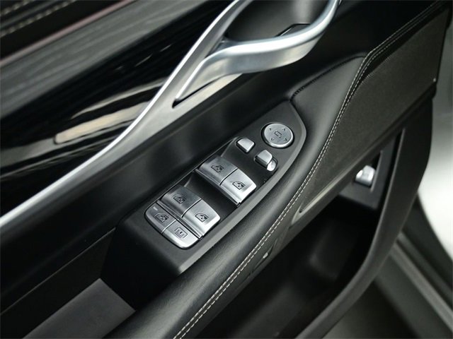 Used 2022 BMW 740i xDrive 740i xDrive w/ M Sport Package image 26