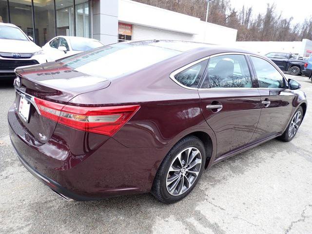 Certified 2018 Toyota Avalon XLE image 4