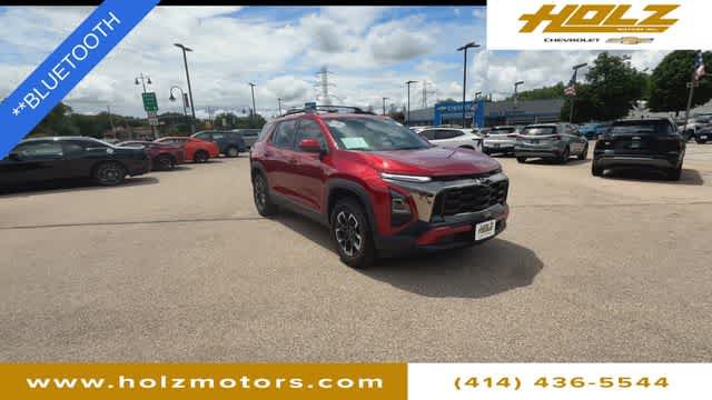 Certified 2025 Chevrolet Equinox ACTIV w/ Convenience Package III AWD/4WD image 2