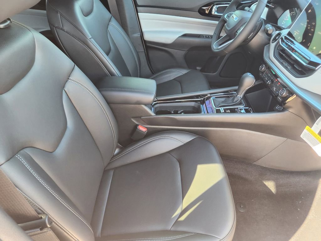 New 2026 Jeep Compass Limited image 10