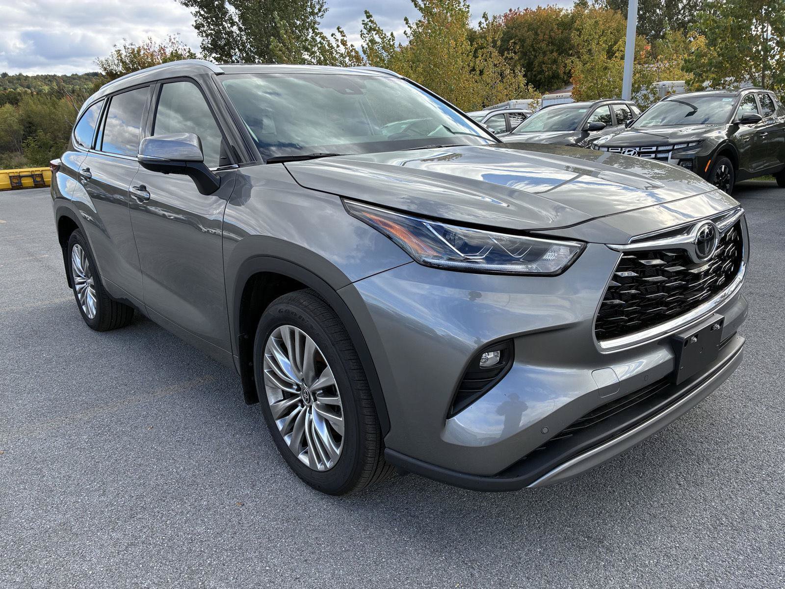 Used 2026 Toyota Highlander Limited