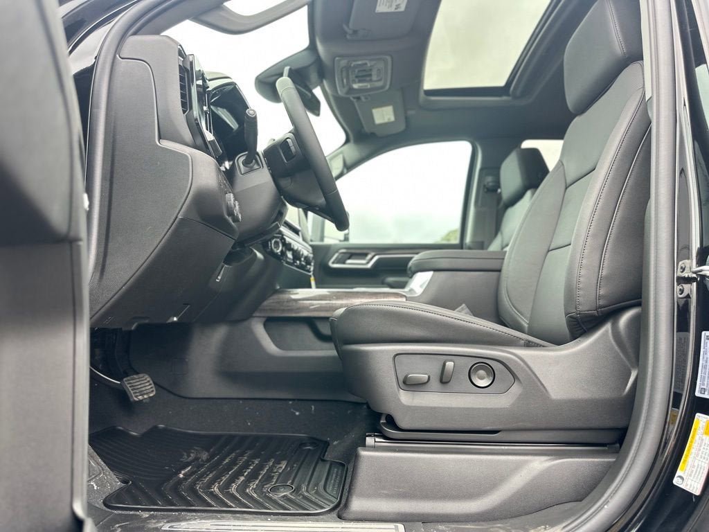 New 2026 Chevrolet Silverado 2500 LTZ w/ Trail Boss Package AWD/4WD image 22