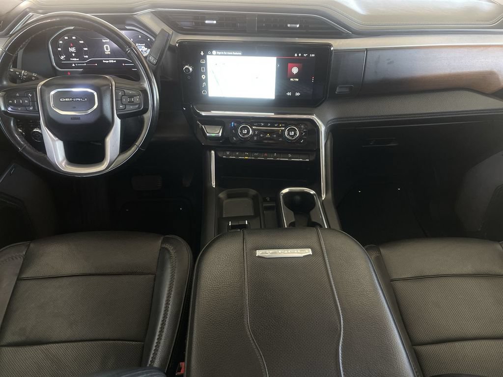 Used 2024 GMC Sierra 2500 Denali w/ Denali Reserve Package AWD/4WD image 20