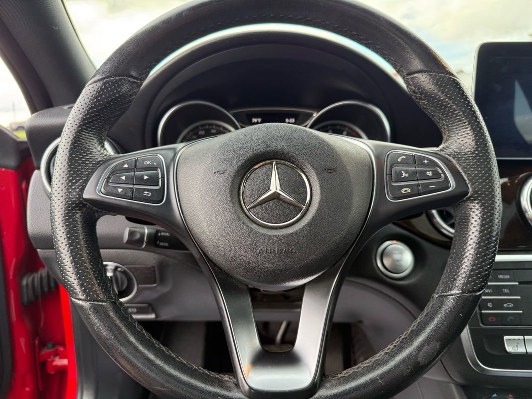 Used 2019 Mercedes-Benz CLA 250 4MATIC w/ Multimedia Package image 12