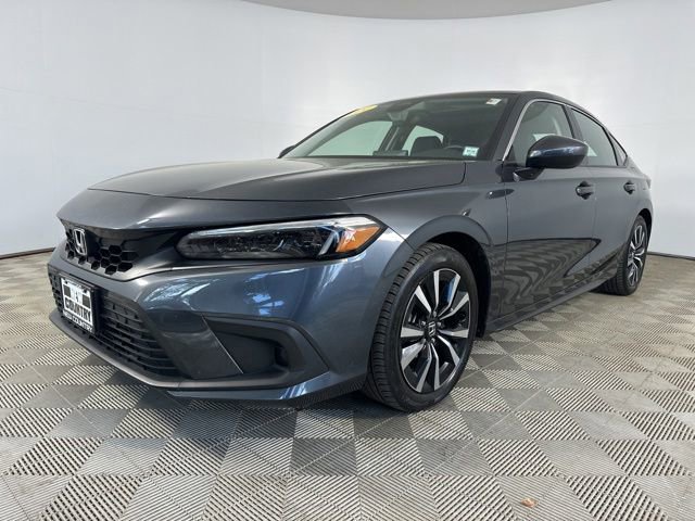 Used 2024 Honda Civic EX-L image 3