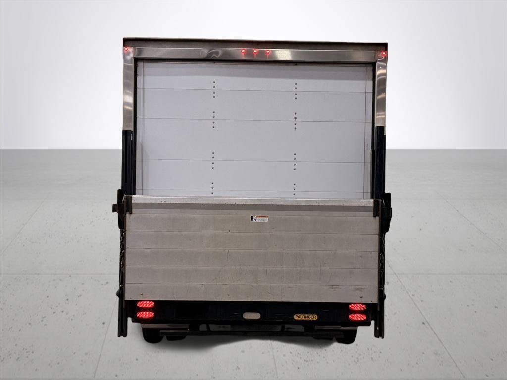 Used 2016 Ford E-450 and Econoline 450 Super Duty w/ Power Windows & Locks Group RWD image 9