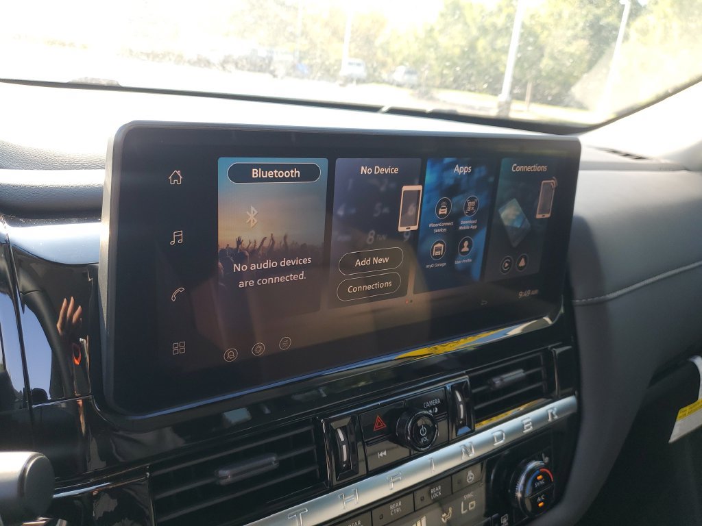 New 2026 Nissan Pathfinder SL FWD image 30