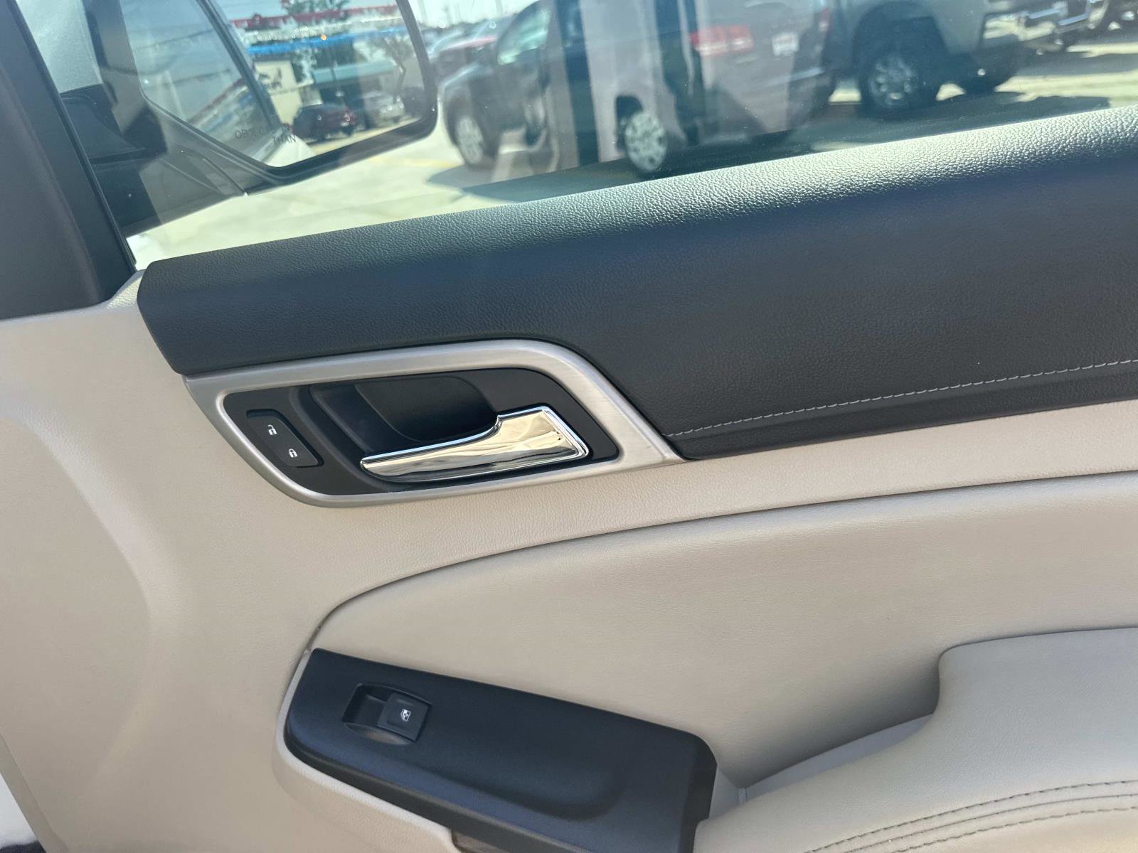 Used 2019 GMC Yukon Denali w/ Denali Ultimate Package image 14