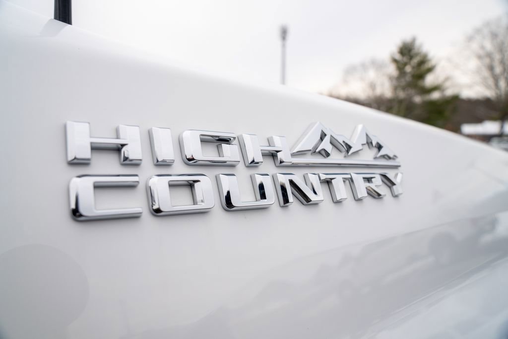 Used 2020 Chevrolet Silverado 2500 High Country w/ Z71 Off-Road Package image 13