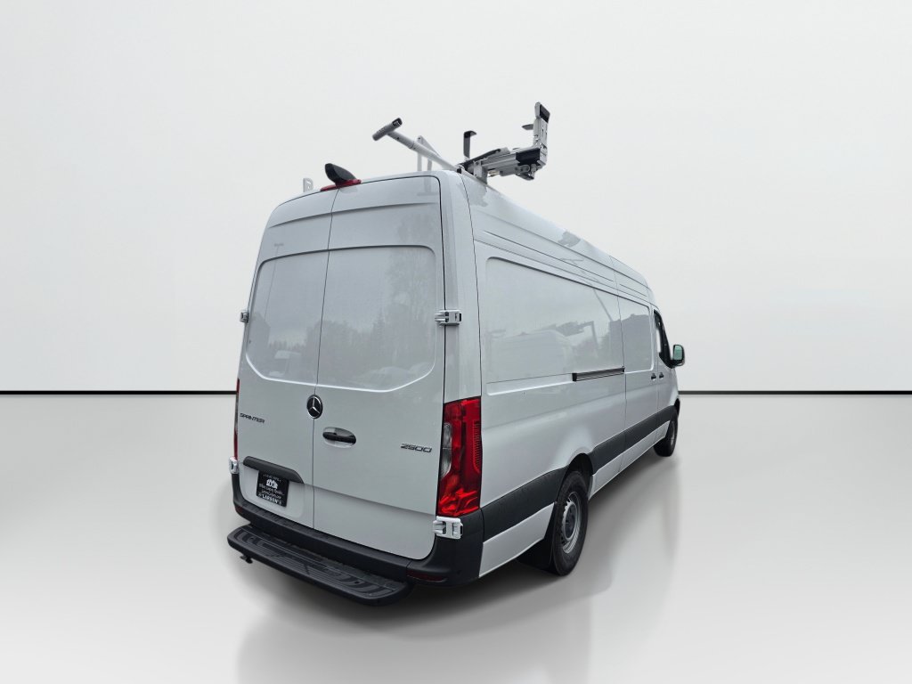 New 2025 Mercedes-Benz Sprinter 2500 image 5