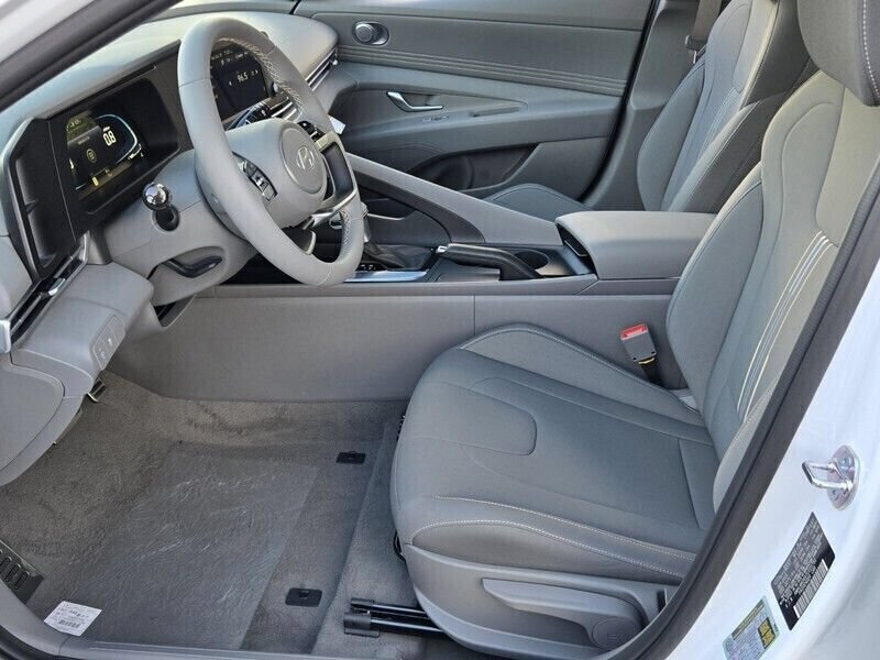 New 2026 Hyundai Elantra Sport FWD image 5