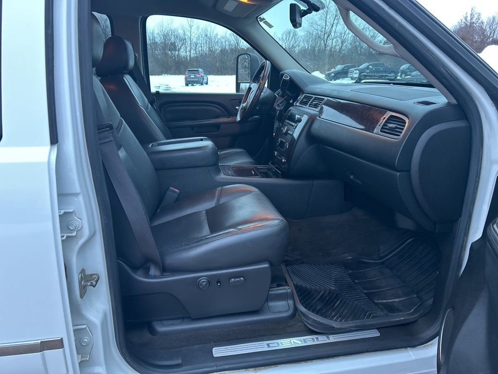 Used 2013 GMC Sierra 3500 Denali image 23