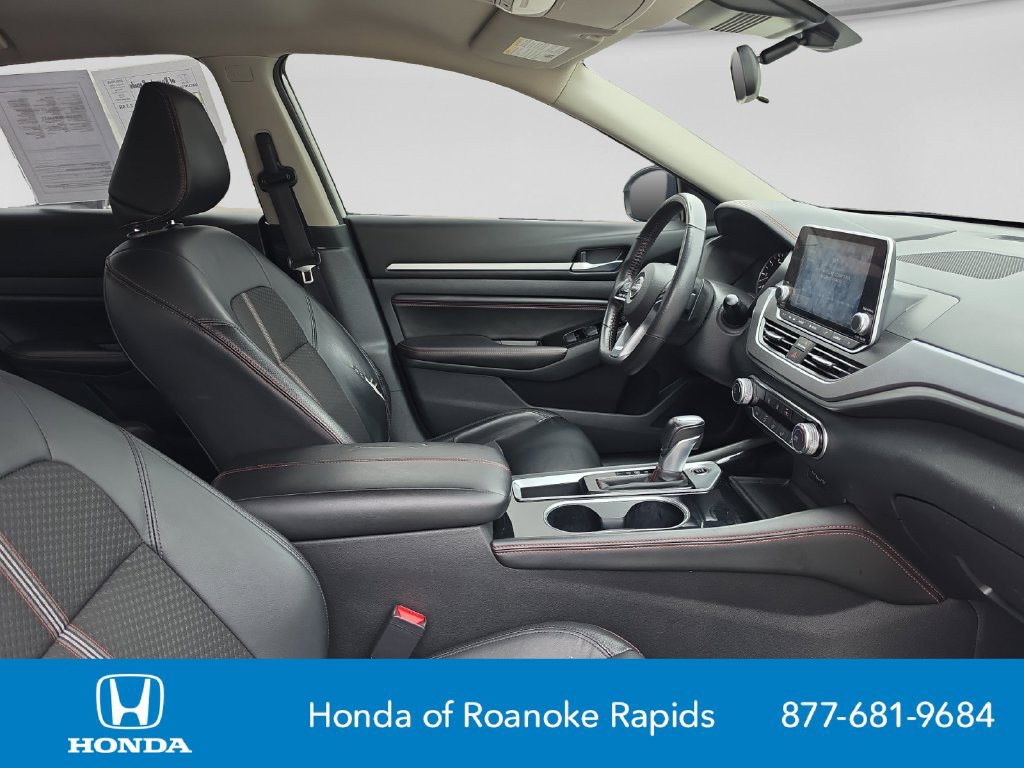 Used 2023 Nissan Altima 2.5 SR FWD image 17