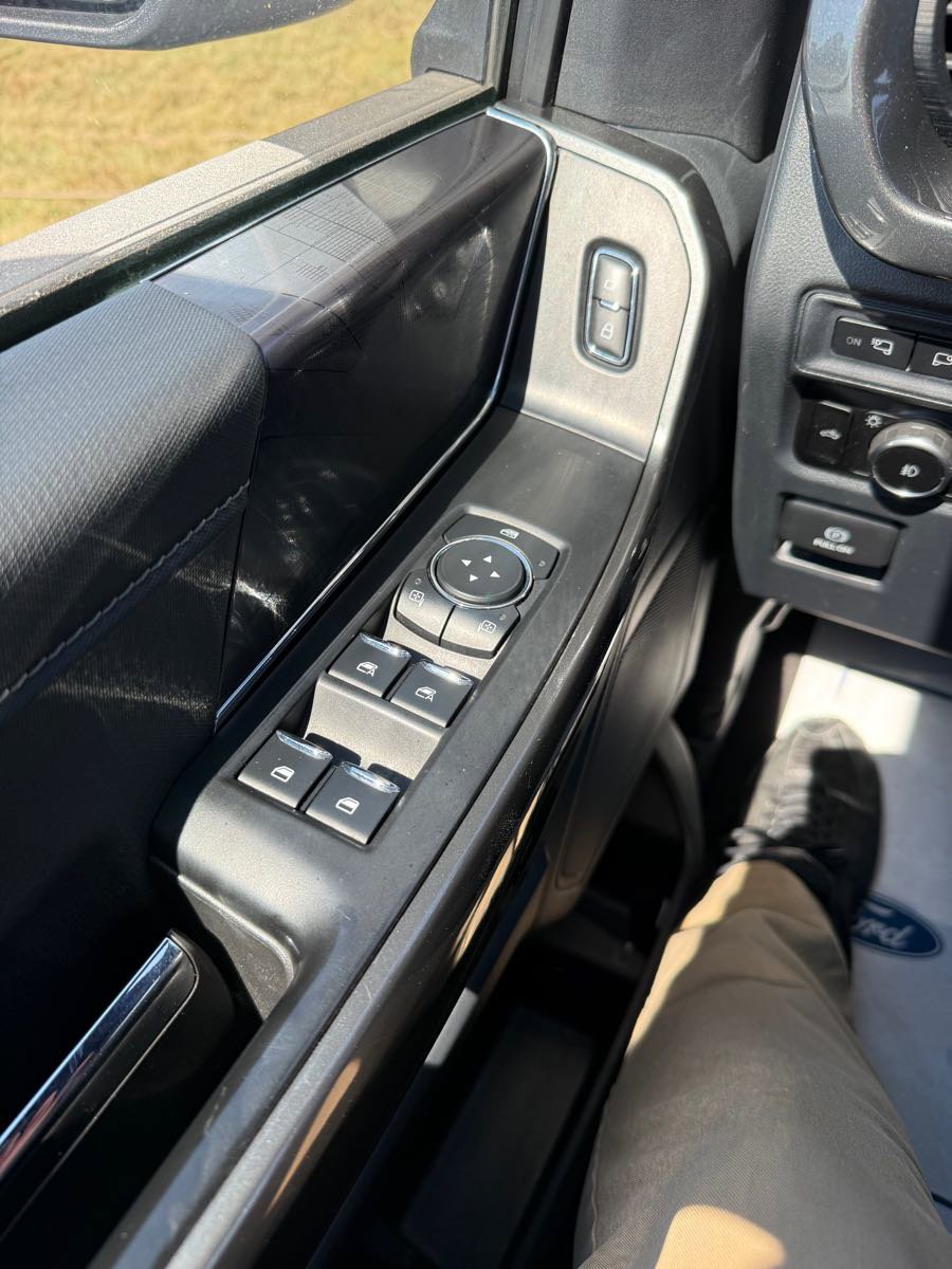 Used 2023 Ford F150 XLT w/ Equipment Group 302A High image 25