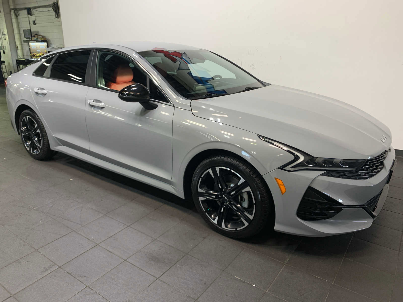 Used 2023 Kia K5 GT-Line w/ GT-Line Premium Package image 2