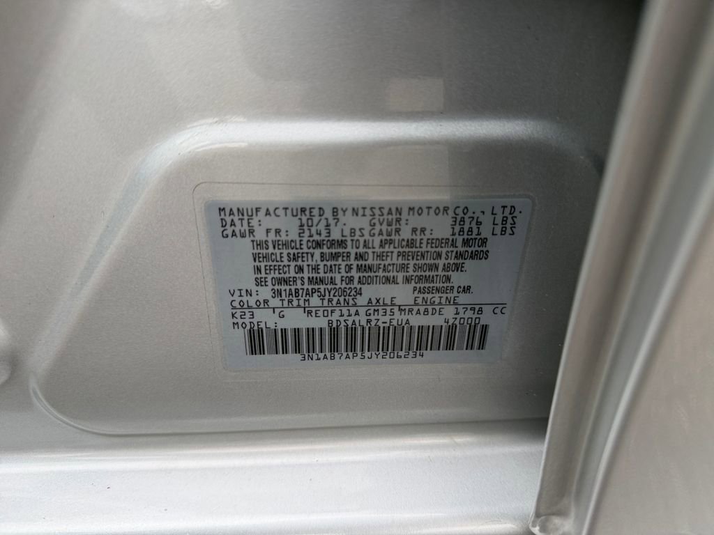 Used 2018 Nissan Sentra SR w/ Technology Package image 31