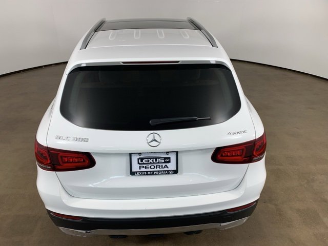 Used 2021 Mercedes-Benz GLC 300 4MATIC image 11