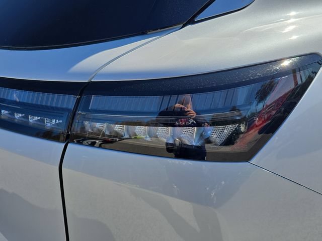 New 2026 Nissan Murano Platinum w/ Technology Package AWD/4WD image 11