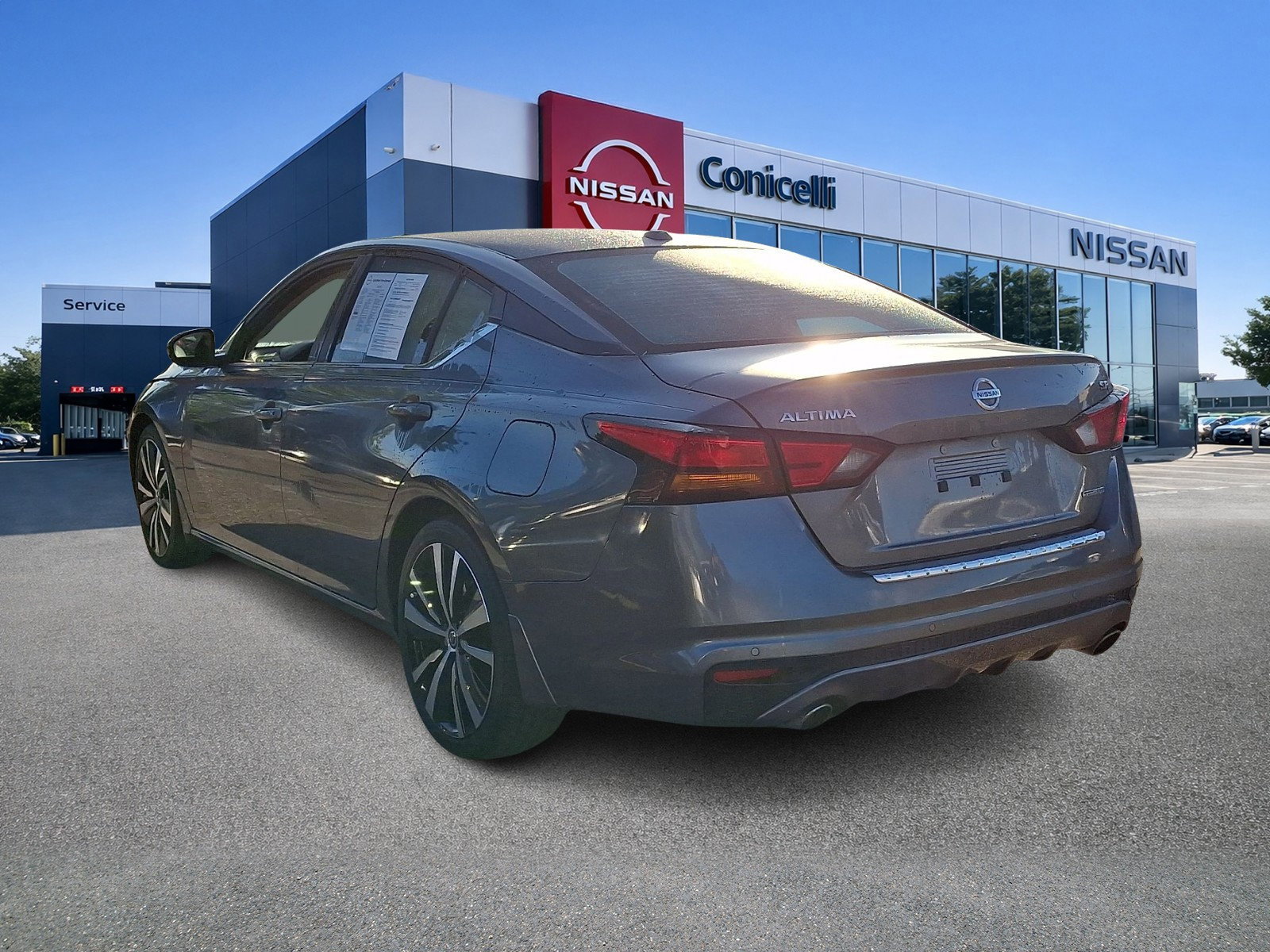 Certified 2022 Nissan Altima 2.0 SR FWD image 4