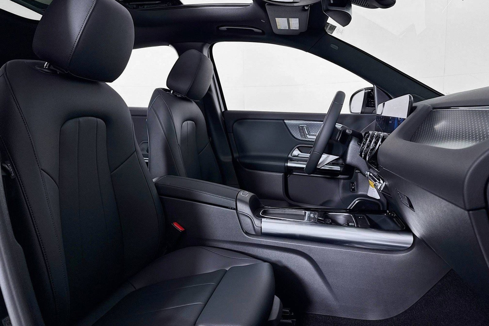 Certified 2026 Mercedes-Benz GLA 250 image 6