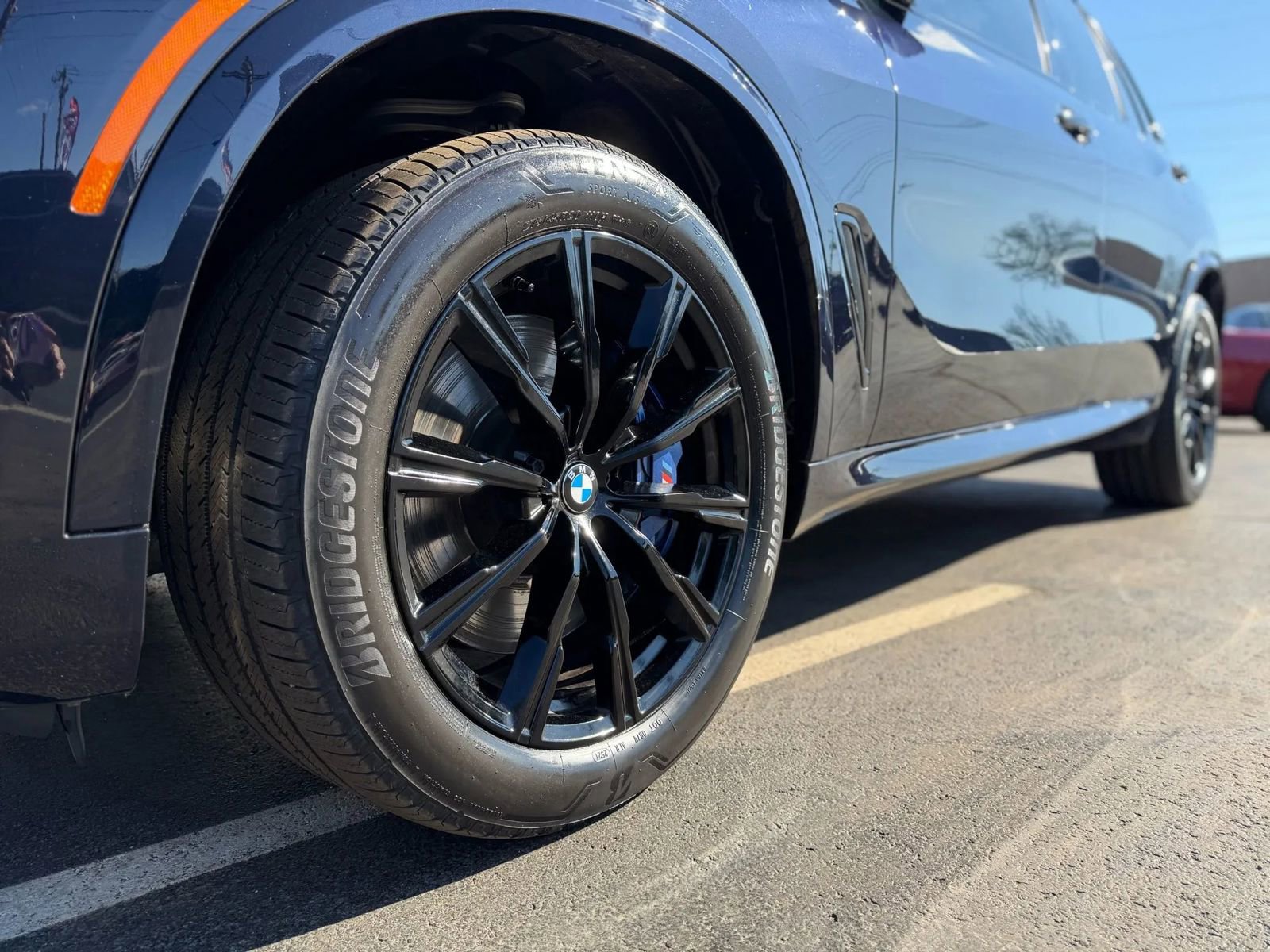 Used 2022 BMW X5 M50i w/ Executive Package AWD/4WD image 23