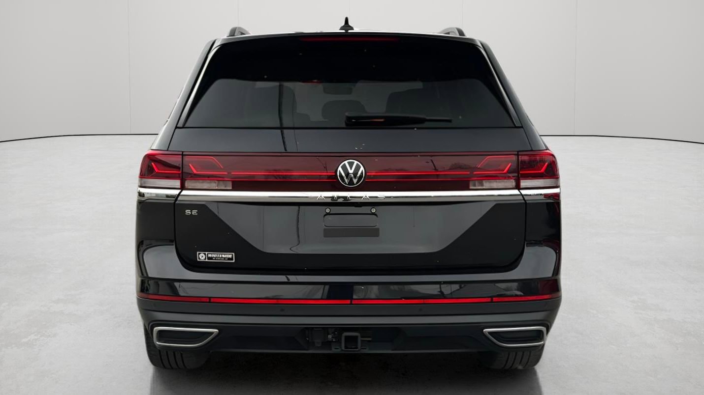 Used 2025 Volkswagen Atlas SE image 5